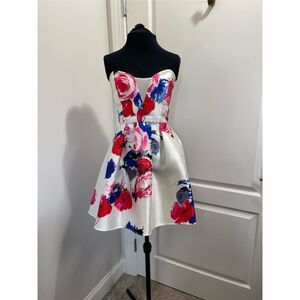 B Darlin Women's Floral Strapless Fit & Flare Dress Size 4 Multicolor